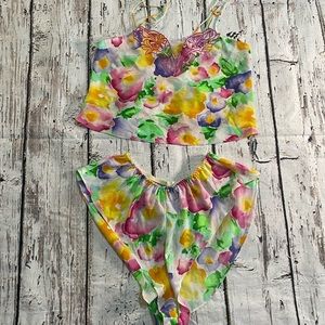 NWT VINTAGE VICTORIA SECRET FLORAL PAJAMA SET, TOP AND BOTTOM, petite